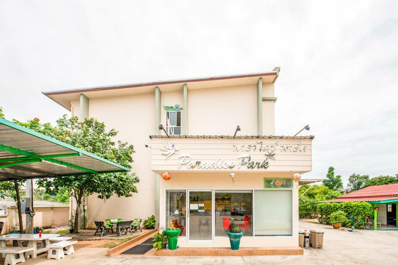 Oyo 306 Paradise Park Laemchabang Si Racha Eksteriør bilde